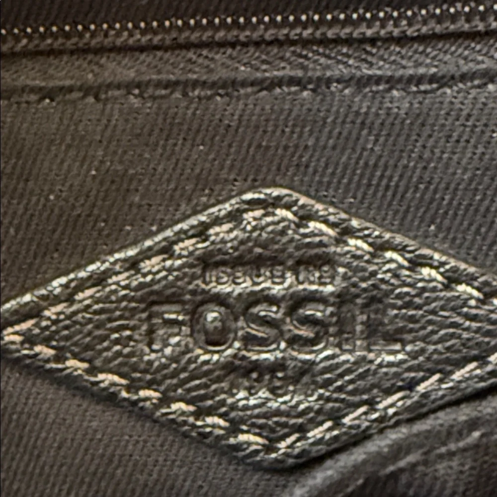 Fossil Black Leather Crossbody with Brown Strap - Picture 2 of 9